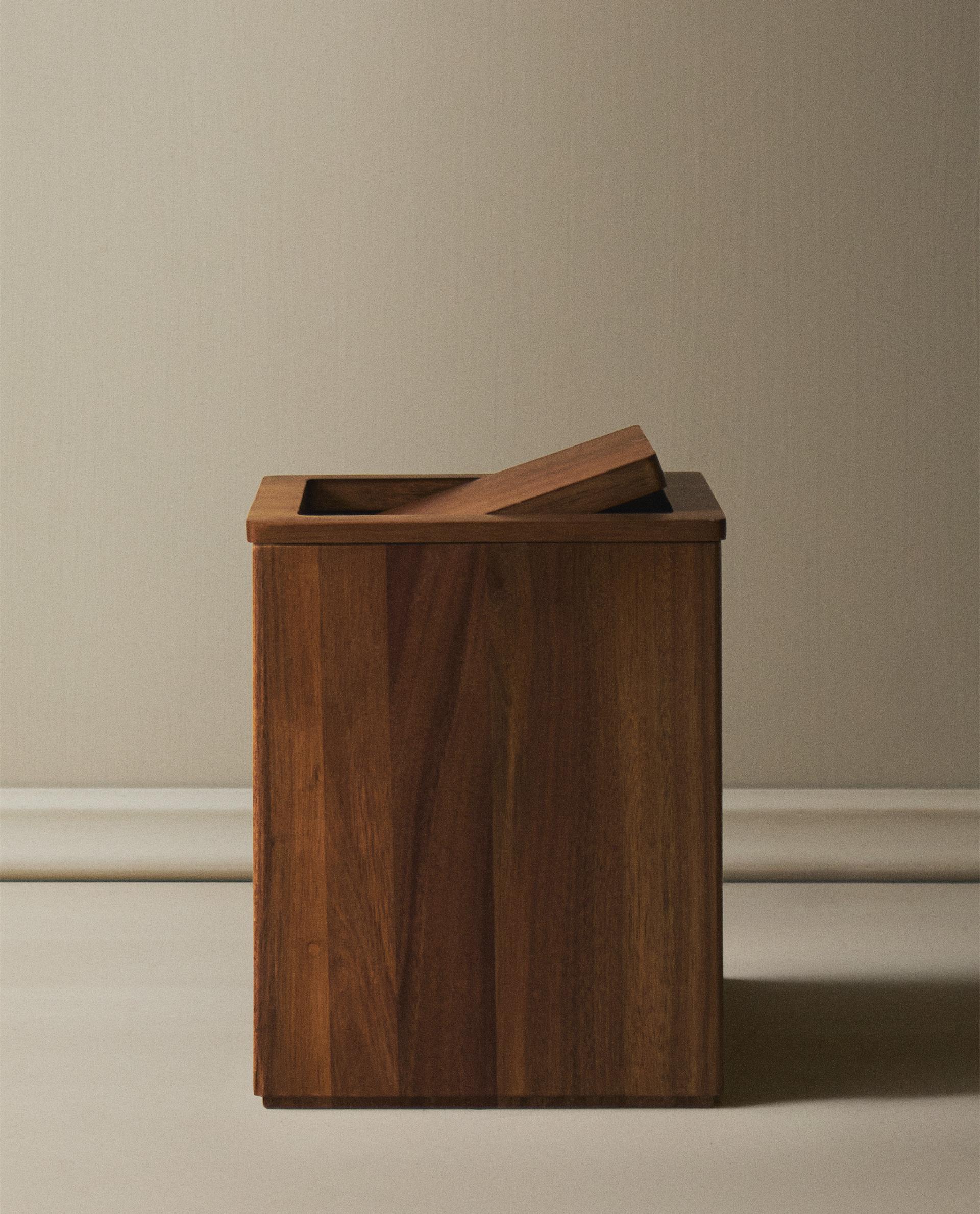 SQUARE WOODEN BATHROOM BIN SQUARE WOODEN BATHROOM BIN