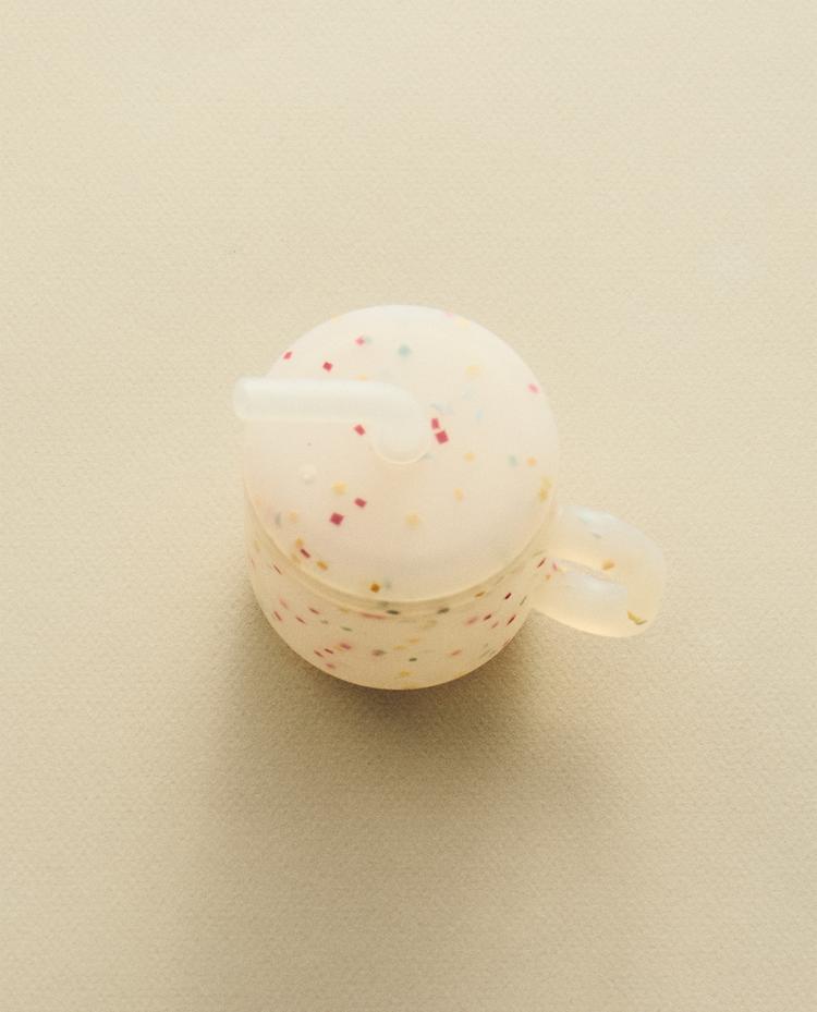 纸屑印花儿童硅胶吸管杯