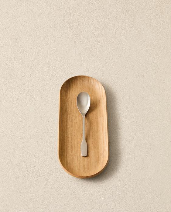 椭圆形木制托盘