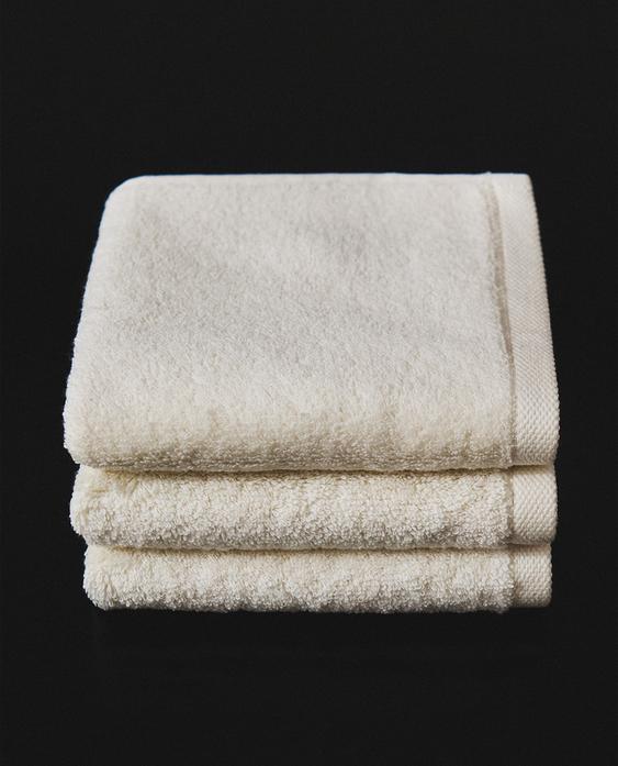 优品棉质梳洗台毛巾套装（3 条套装）