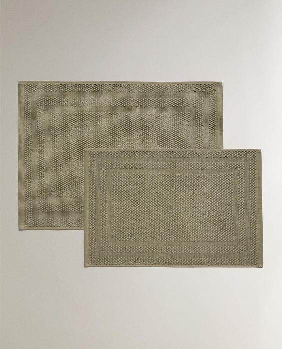 COTTON BATH MAT