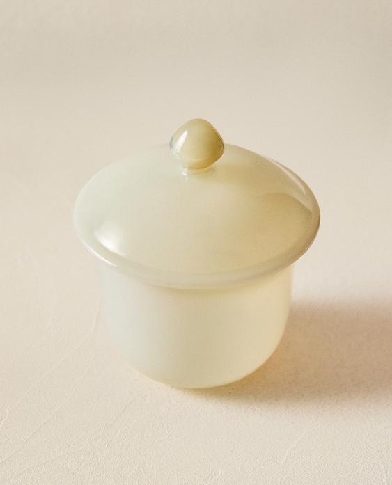 带盖半透明硼硅玻璃罐