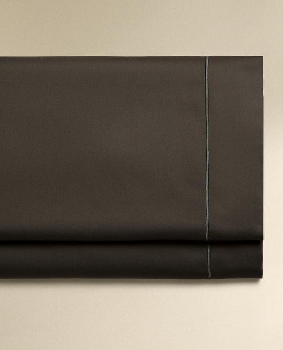 SATEEN FLAT SHEET WITH TRIM (300 THREAD COUNT) SATEEN FLAT SHEET WITH TRIM (300 THREAD COUNT)