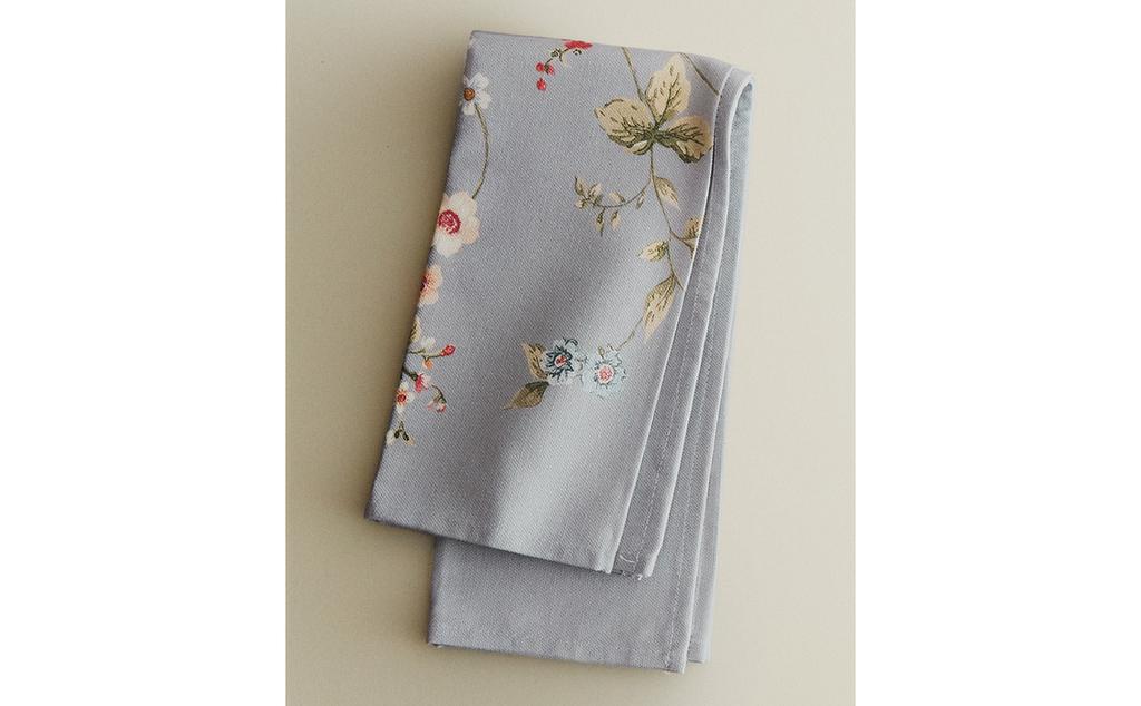 PACK OF SMALL FLORAL PRINT NAPKINS (PACK OF 2)