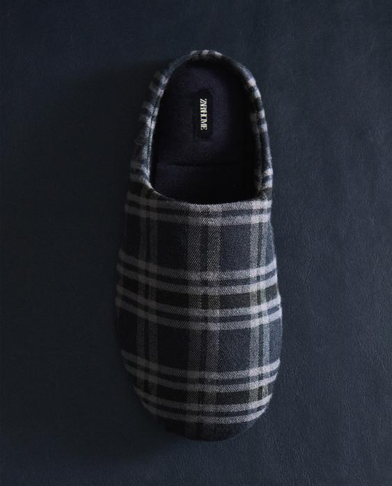 CHECK MULE SLIPPERS