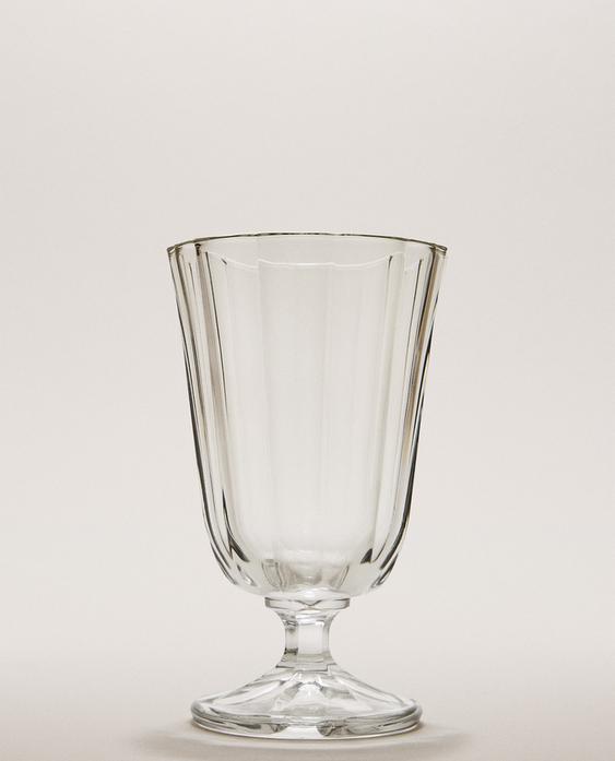 RAISED FACETED GLASS